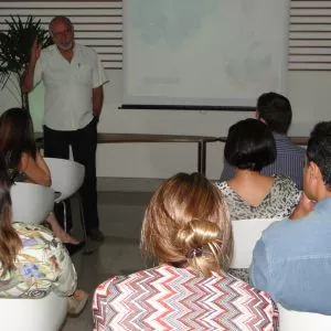 Oficinas: ABIFINA mostra trajetória da inovação farmoquímico-farmacêutica