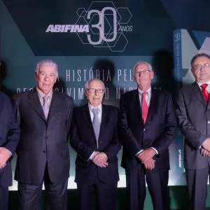 ABIFINA celebra 30 anos e lança livro sobre sua história