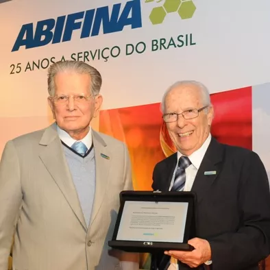 ABIFINA: parceiros e amigos juntos, há 25 anos, pela fabricação local