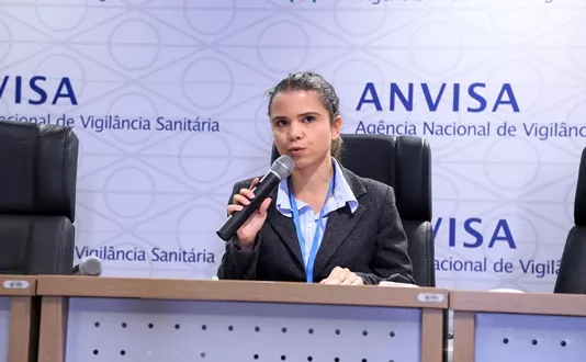 Setores farmoquímico e farmacêutico apresentam demandas para Anvisa