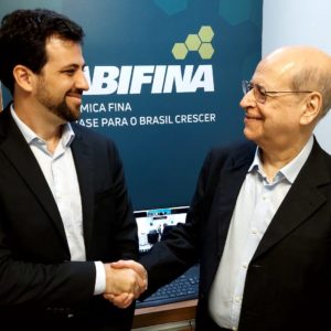 Cooperação ABIFINA e Embrapii busca estimular inovação na química fina