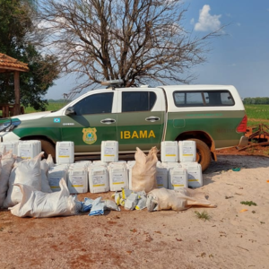 Ibama apreende agrotóxicos ilegais em propriedades rurais no Mato Grosso do Sul
