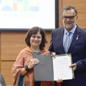 ABIFINA participa da cerimônia de posse do novo presidente da Fiocruz