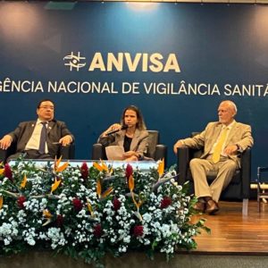 ABIFINA apresenta pauta setorial em Seminário promovido pela Anvisa