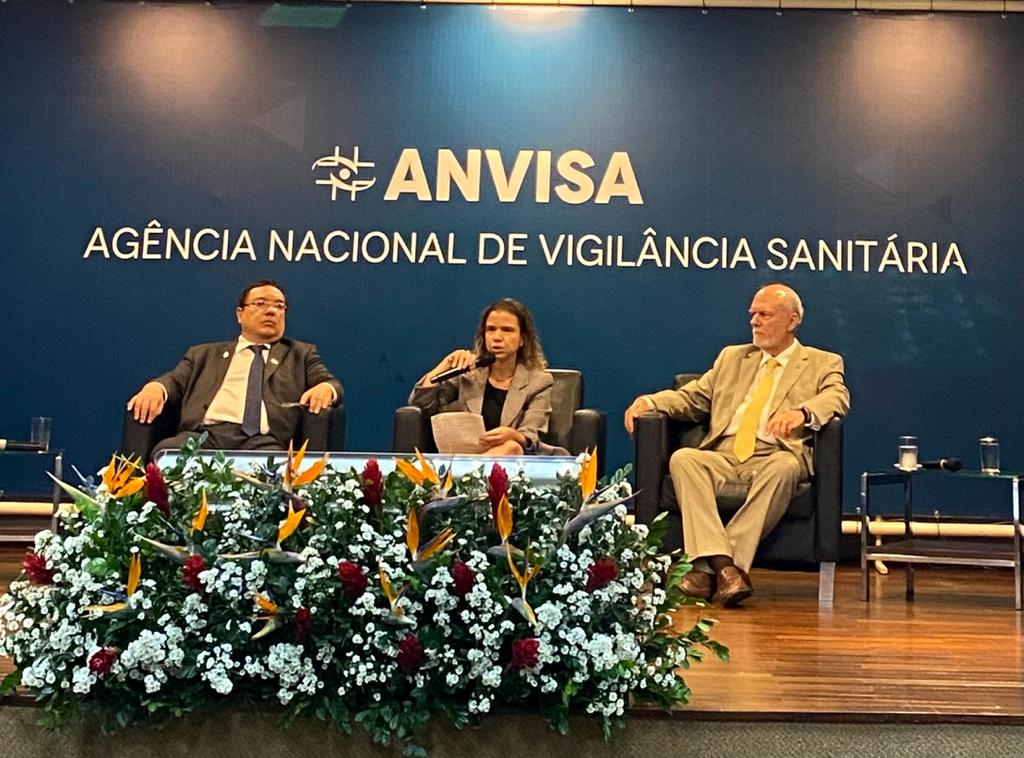 ABIFINA apresenta pauta setorial em Seminário promovido pela Anvisa
