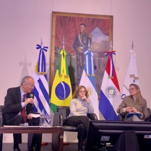 ABIFINA participa do Fórum Empresarial do Mercosul sobre a indústria da saúde