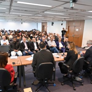 Alerj promove debate sobre Complexo Econômico-Industrial da Saúde do RJ