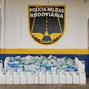 Carga de agrotóxico ilegal avaliada em R$ 478 mil é apreendida na MS-164