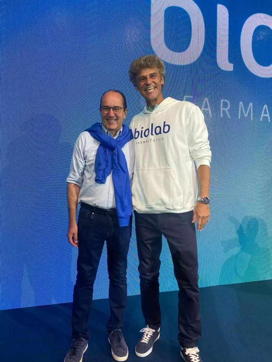 Gustavo Kuerten é o novo embaixador da Biolab Genéricos