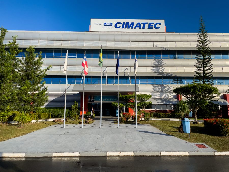 Colabore com o SENAI CIMATEC para definir prioridades na indústria farmacêutica