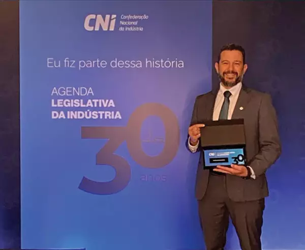 Homenagem à ABIFINA