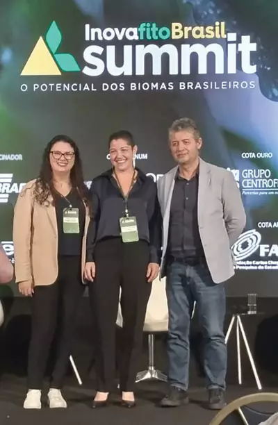 Inovafito Brasil Summit debate cadeia de fitoterápicos