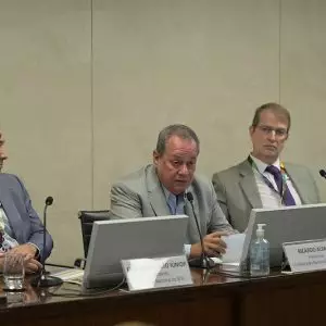 Presidente Executivo da ABIFINA acompanha evento sobre educação e requalificação profissional do B20 Brasil 