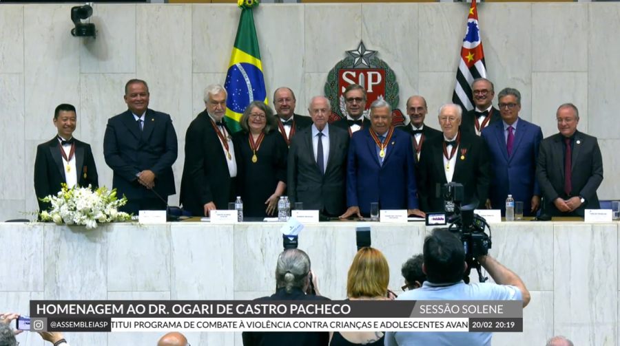 ABIFINA presente na Homenagem a Ogari de Castro Pacheco na ALESP