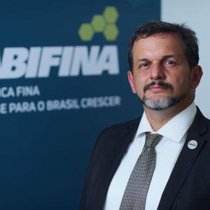 Andrey Vilas Boas de Freitas assume a presidência executiva da ABIFINA