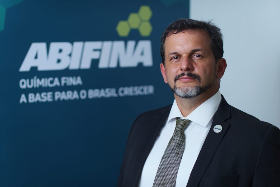 Andrey Vilas Boas de Freitas assume a presidência executiva da ABIFINA