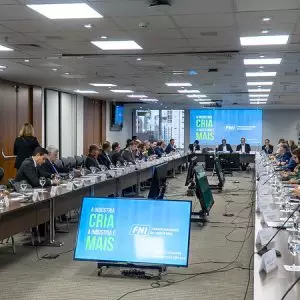 ABIFINA marca presença na primeira reunião do ano do Fórum Nacional da Indústria