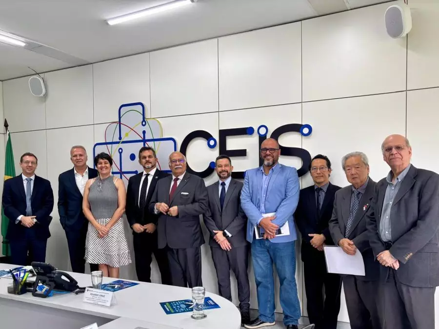 ABIFINA é recebida pela SECTICS em audiência estratégica sobre o Complexo Econômico-Industrial da Saúde