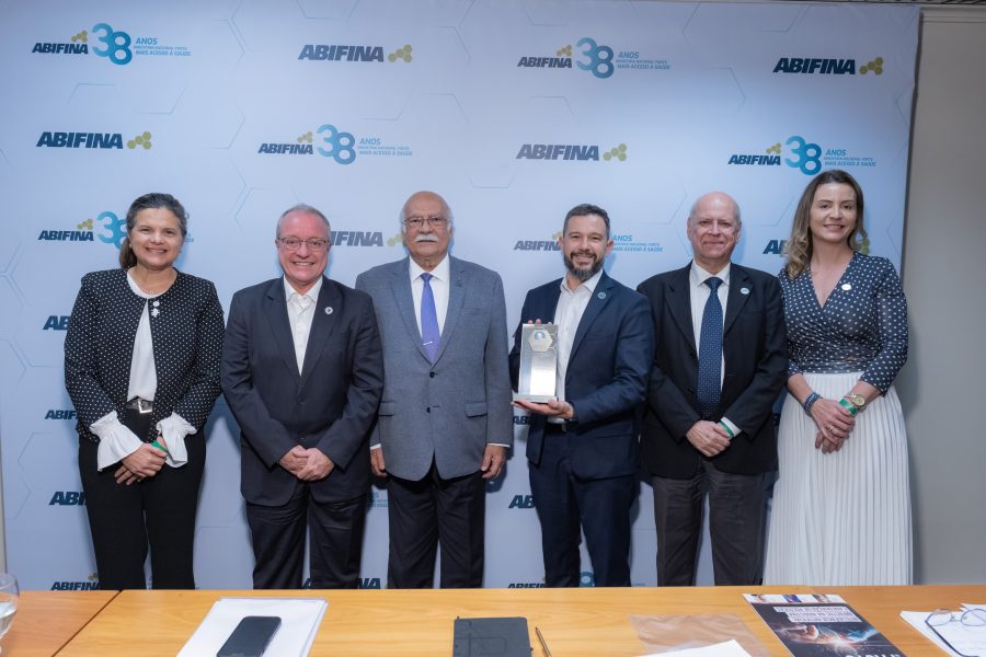 ABIFINA comemora 38 anos com premiação e olhar para o futuro