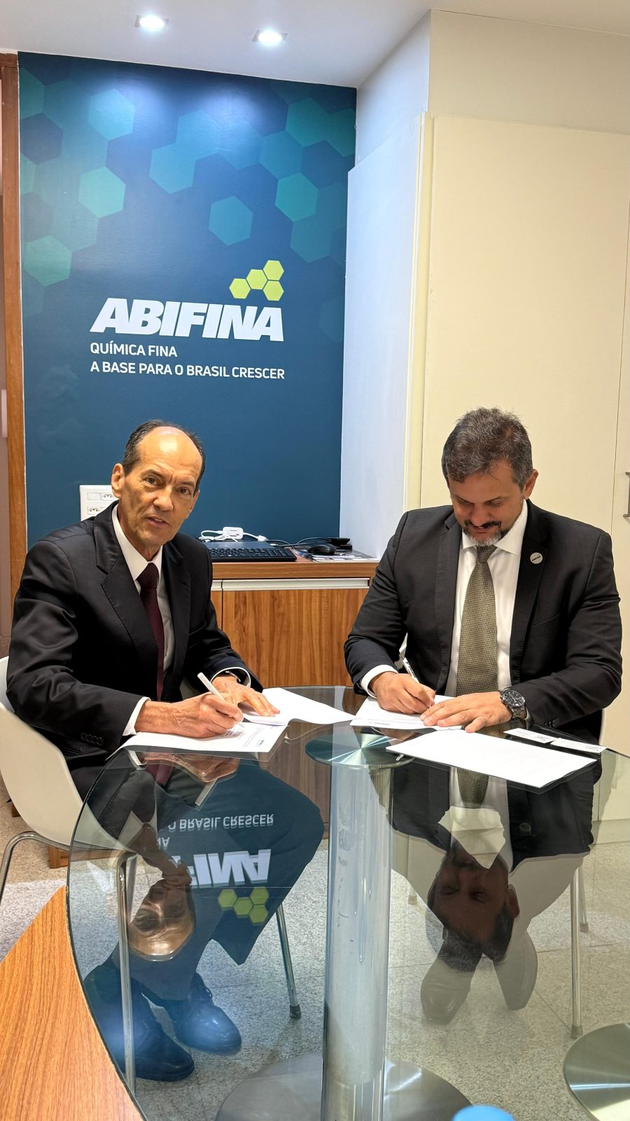 ABIFINA e EMBRAPII firmam ACT 3