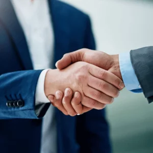 Eurofarma e Nortec Química firmam parcerias estratégicas com empresas chinesas para fortalecer a produção nacional de vacinas e IFAs