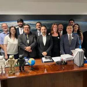 ABIFINA participa de reunião no Senado para fortalecimento da produção de IFAs no Brasil