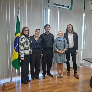 ABIFINA apresenta estudo sobre patentes farmacêuticas a Secretaria Executiva do GIPI 