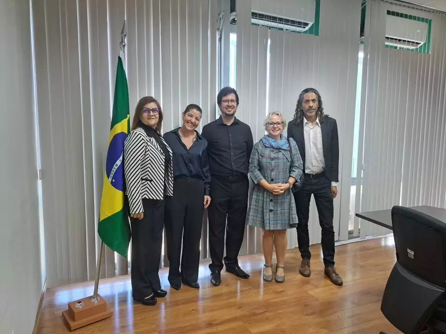ABIFINA apresenta estudo sobre patentes farmacêuticas a Secretaria Executiva do GIPI 
