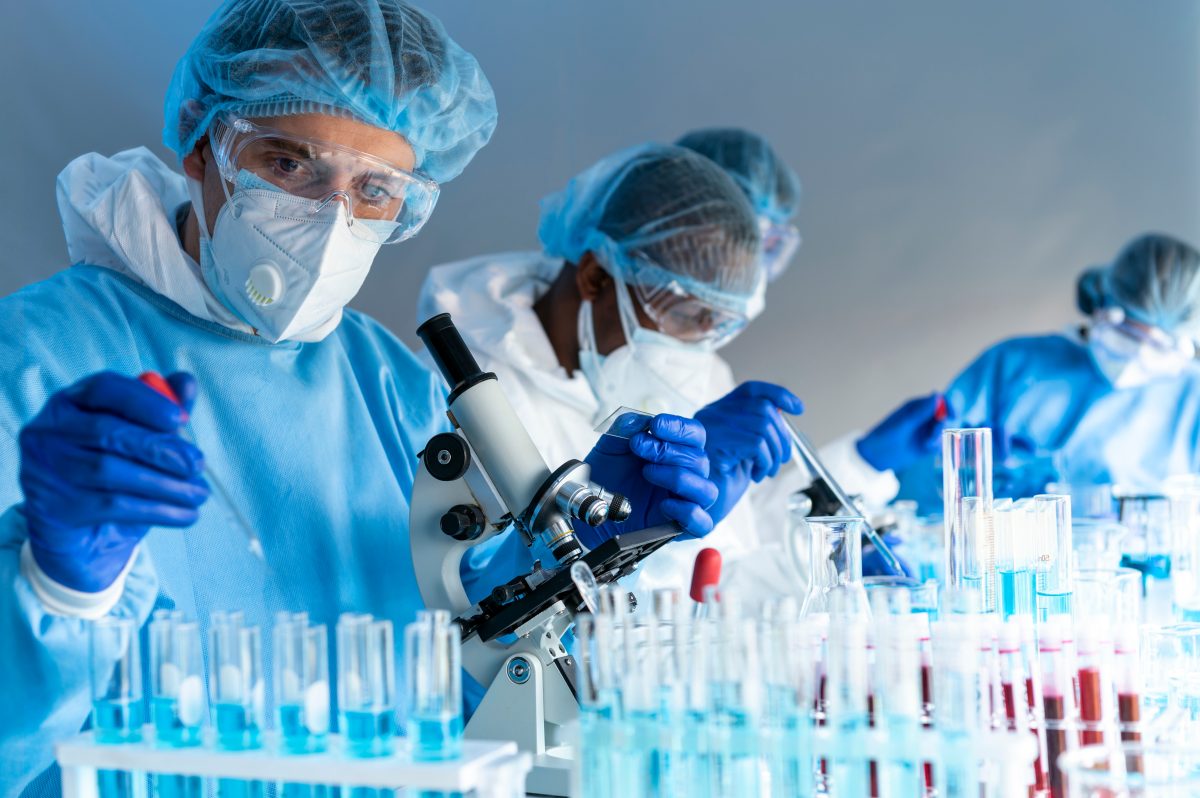 Coronavirus,Covid,19,Experts,Are,Working,On,Microscope,To,Test
