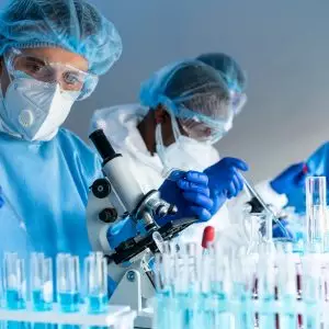 ABIFINA destaca papel estratégico da química fina na governança global de pandemias