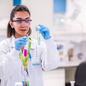 Biolab Farmacêutica apresenta uma redução de mais de 94% no uso de energia não renovável em relação ao ano anterior