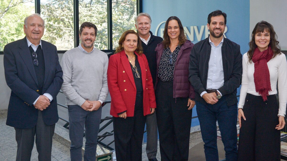 Blanver recebe BNDES 13 08 25