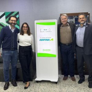 ABIFINA intensifica aproximação com associados