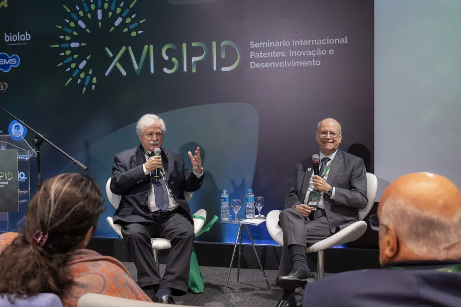 Segundo dia do SIPID discute produção em saúde e cooperação no BRICS