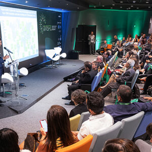 Com foco em inovação, produção nacional e competitividade, ABIFINA abre o 16º SIPID