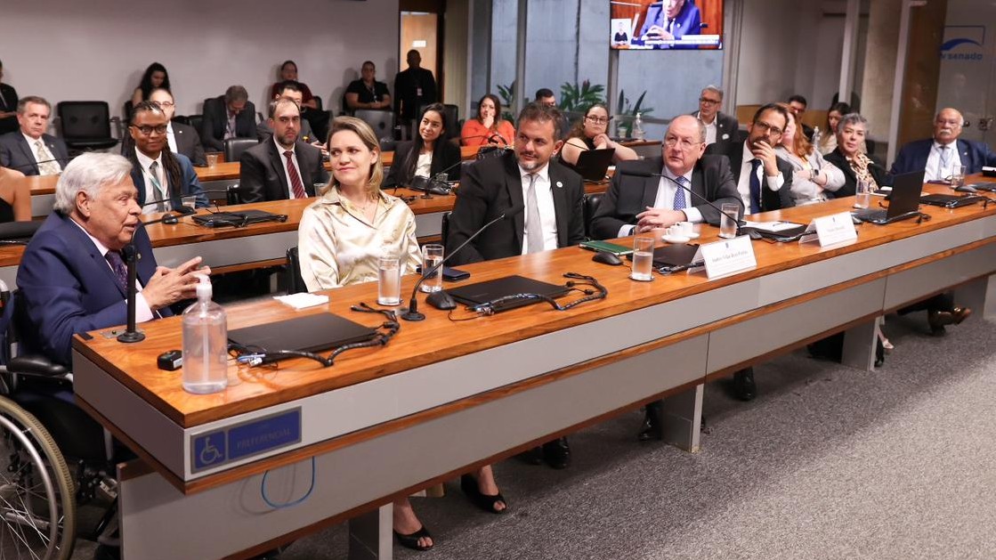 Audiencia Senado