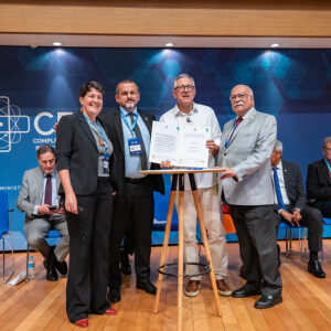 ABIFINA firma acordo com o Ministério da Saúde durante plenária do GECEIS