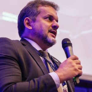 ABIFINA participa de debate técnico sobre qualidade na distribuição e fracionamento de IFAs 