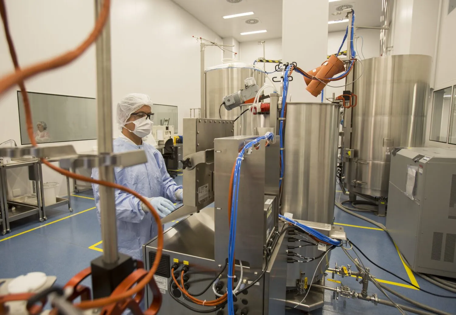 Legenda A Biotec, da Libbs, foi inaugurada em 2016 como a primeira fábrica de anticorpos monoclonais, em grande escala do Bras