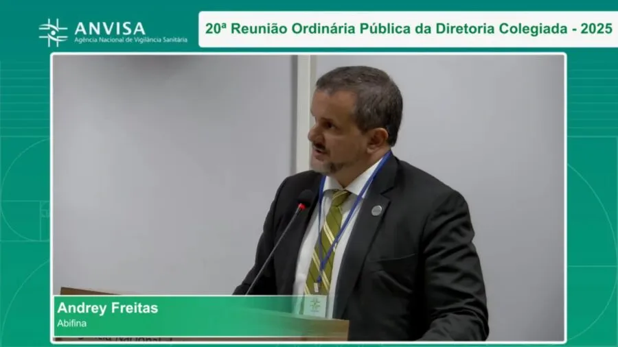 ABIFINA marca presença em reunião da Dicol da ANVISA