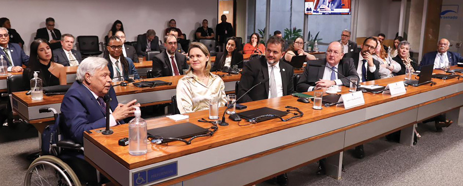 Produção local CEIS agenda legislativa e política industrial 03