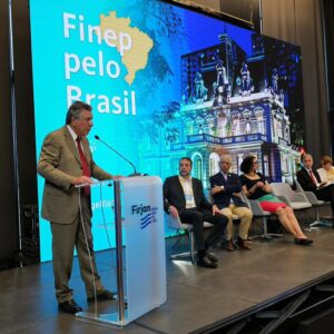 Finep lança 13 editais com R$ 3,3 bilhões para projetos alinhados à Nova Indústria Brasil