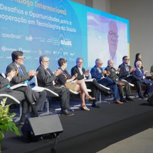 ABIFINA participa de evento internacional sobre cooperação em tecnologias em saúde 