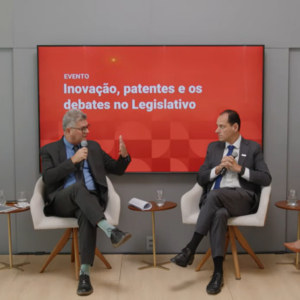 ABIFINA acompanha debate sobre sistema de patentes em evento da Casa JOTA 
