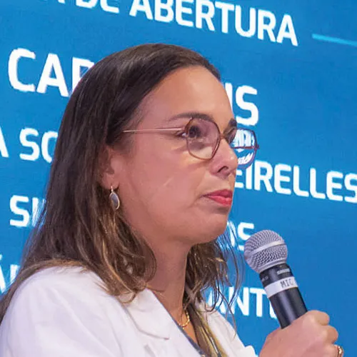Carla Reis