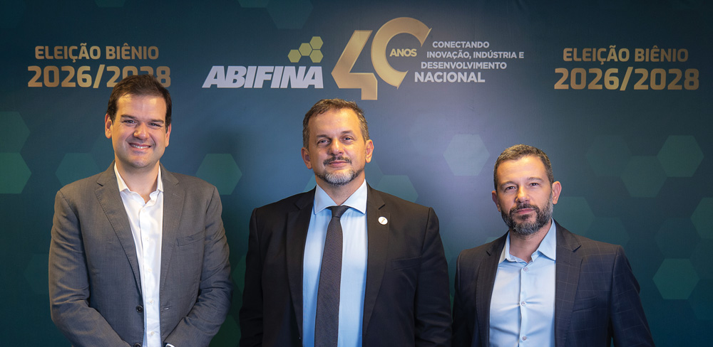 Nova diretoria assume com foco em ampliar avanços na agenda pública