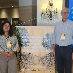 ABIFINA acompanha Seminário Internacional sobre integração produtiva como resposta latino-americana à fragmentação global