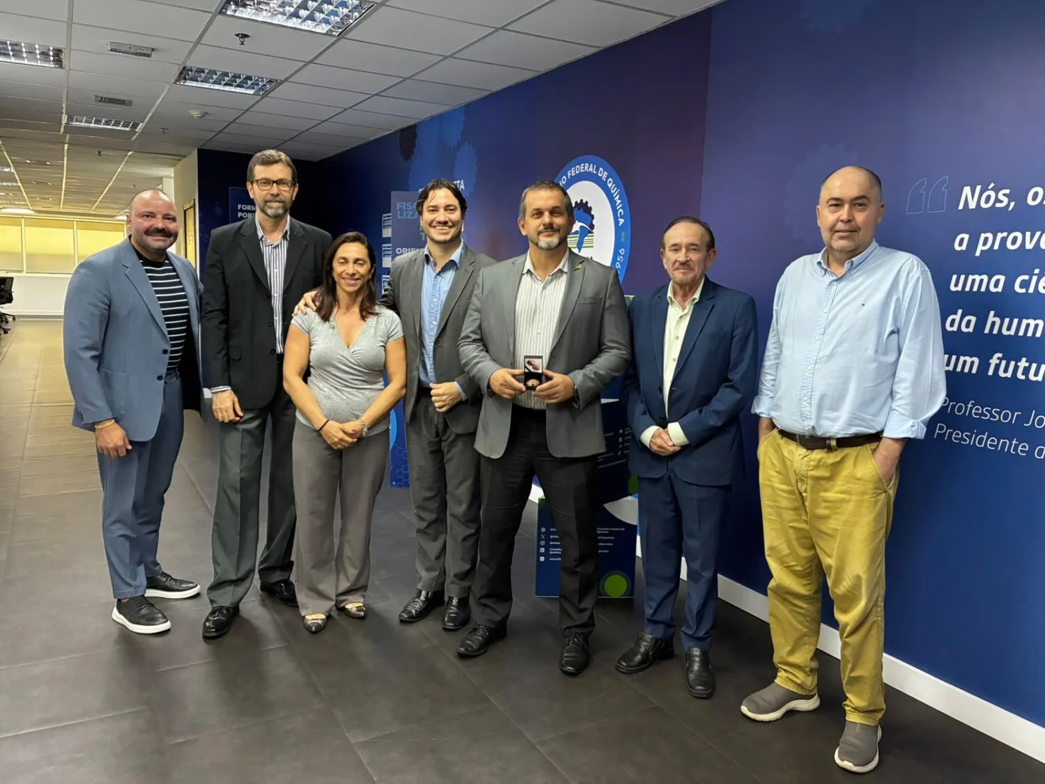 ABIFINA recebe medalha comemorativa pelos 70 anos do Sistema CFQ 08 07 26