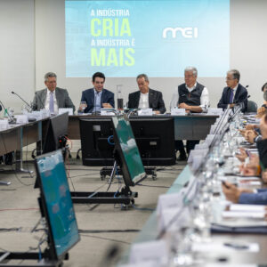 ABIFINA participa de reunião da Mobilização Empresarial pela Inovação (MEI)