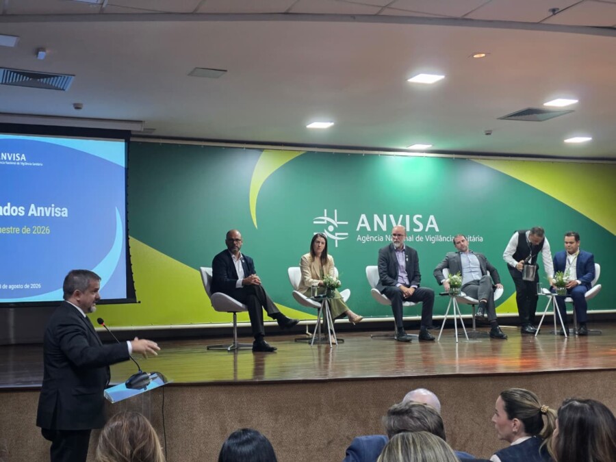 ABIFINA participa de encontro da Anvisa com o setor regulado da saúde 